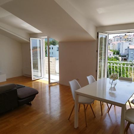 Apartment Nina Podstrana Kültér fotó