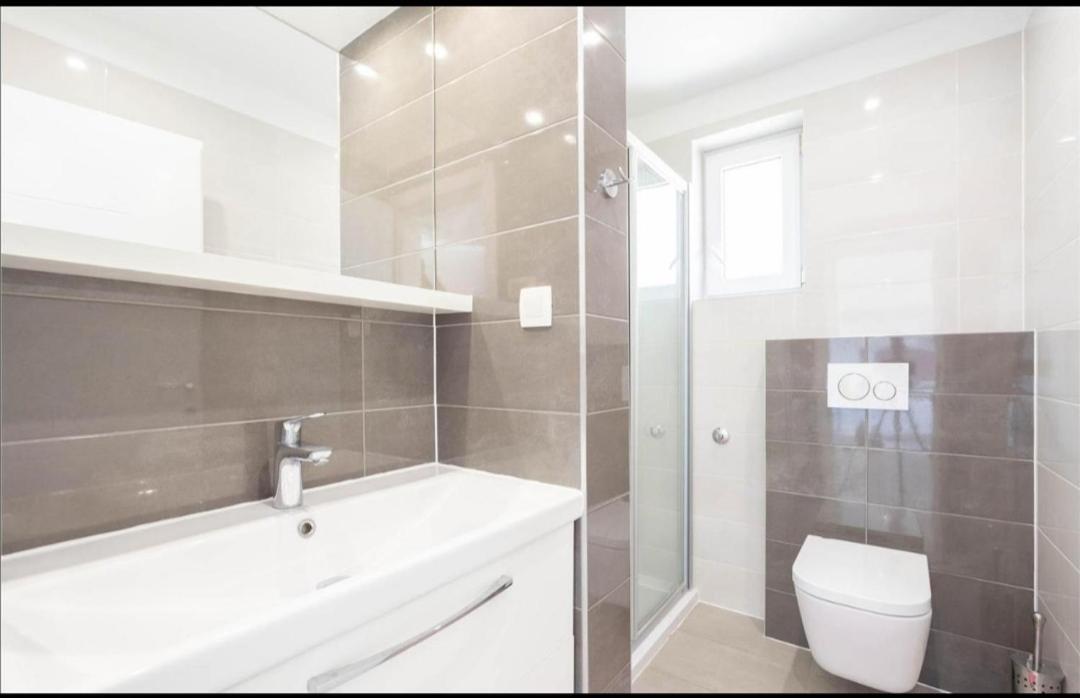 Apartment Nina Podstrana Kültér fotó